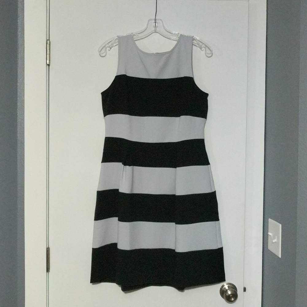 Loft Dress Color Block (baby blue/navy blue)